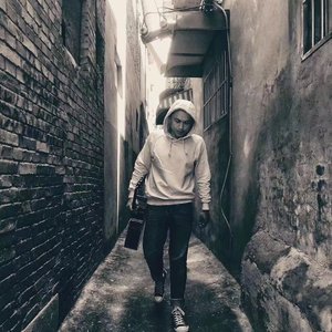 寡妇肥奶大屁股好紧
